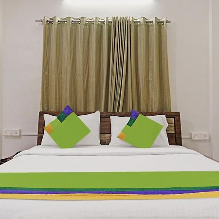 Itsy By Treebo - Ddpk Express Inn Пюн Екстериор снимка